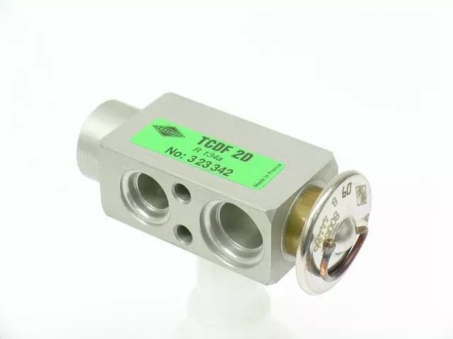 BMW A/C Expansion Valve | 1988-2000 64111468479