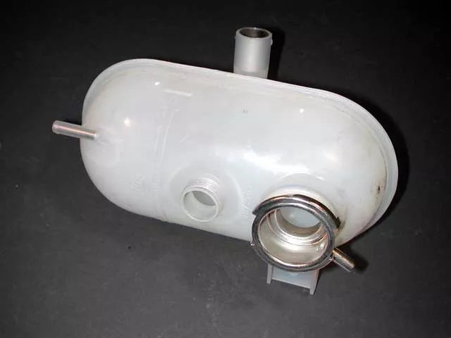 BMW Coolant Expansion Tank | 1983-1989 17111707505