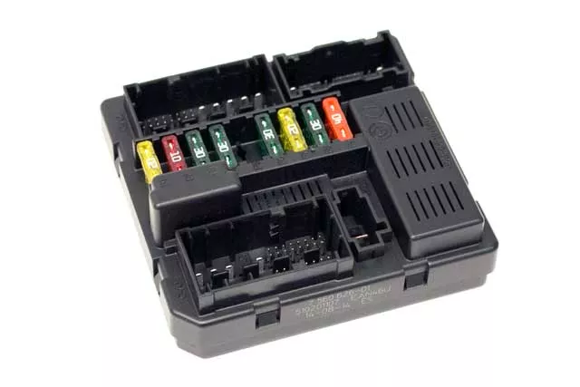 BMW Fuse Box – Engine Electrical Distribution | 2006-2010 12637560626