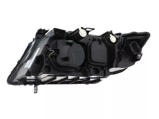 BMW Headlight Assembly (Halogen) | 2006-2008 63116942726