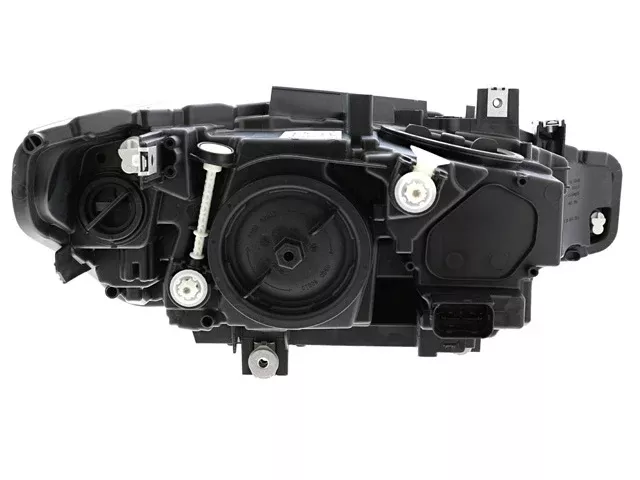 BMW Headlight Assembly (Halogen) | 2016-2018 63117365599