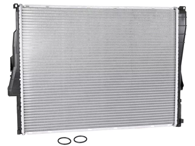 BMW Radiator | 2003-2006 17117513922