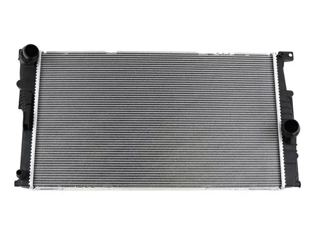 BMW Radiator | 2014-2018 17118673370