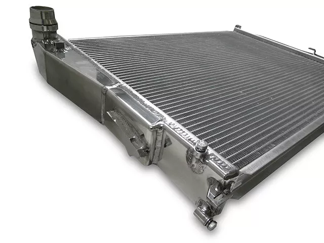 BMW Radiator – CSF Racing | 2001-2006 7058