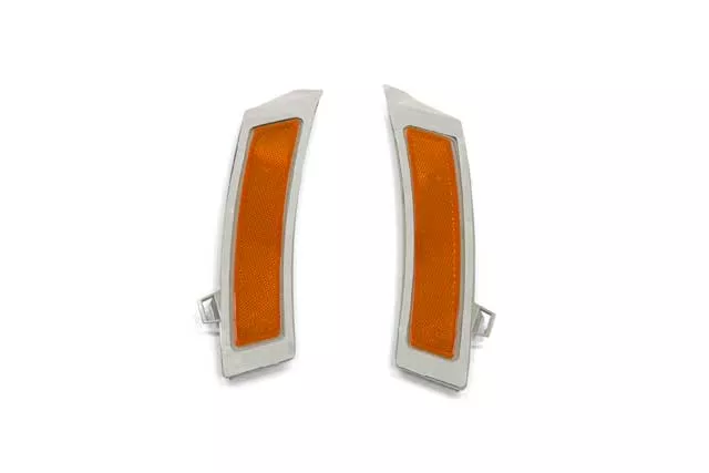 BMW Side Marker Light Set in Bumper Cover | 2011-2013 63147274433