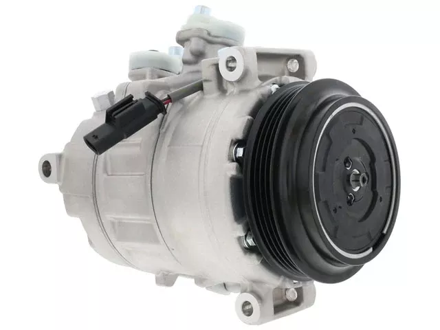 Mercedes-Benz A/C Compressor with Clutch | 2015-2026 0008304702