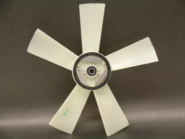 Mercedes-Benz Fan Blade | 1984-1993 1022002123