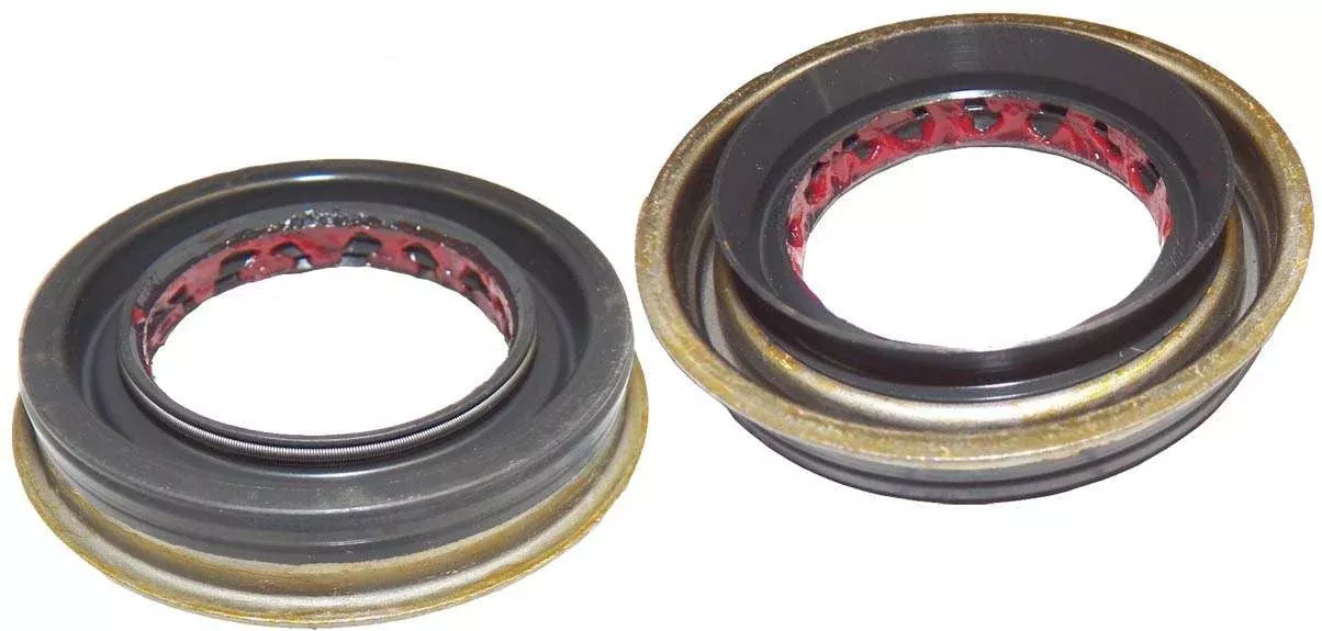QU11211 Front Output Seal