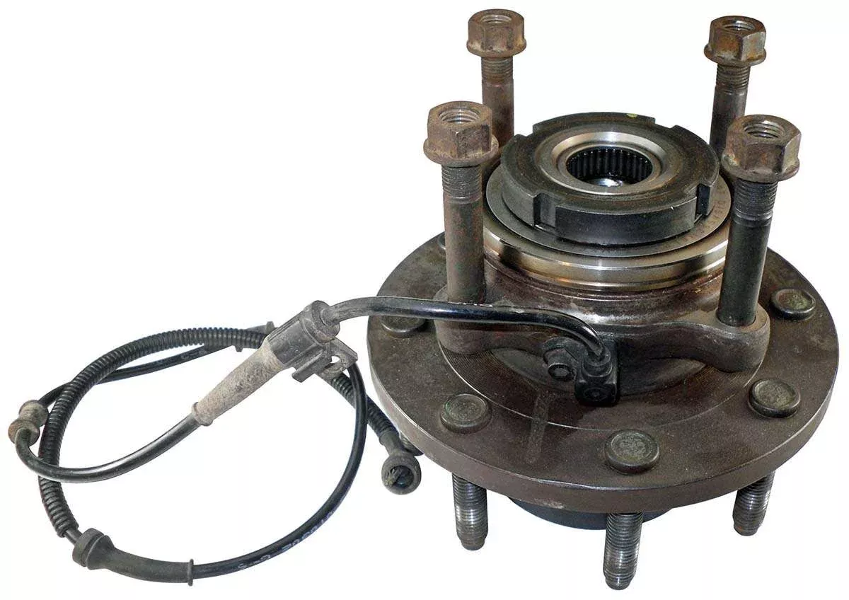 QU50236U Used Ford SRW Coarse Thread Front Hub Assembly